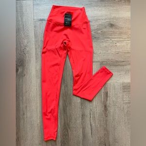 NVGTN Scarlet Signature 2.0 Leggings NWT.